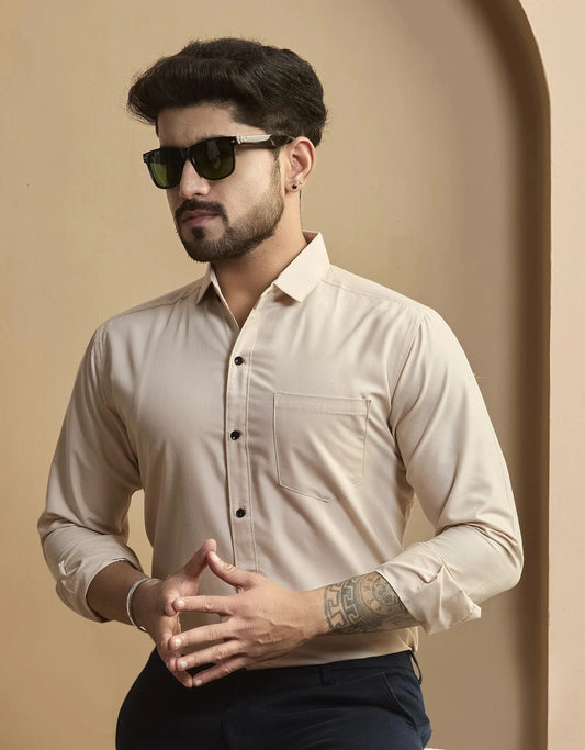 Men Slim Fit Solid Spread Collar Formal Shirt