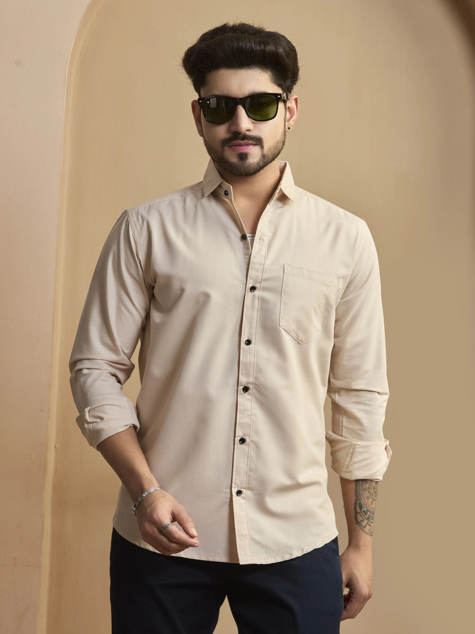 Men Slim Fit Solid Spread Collar Formal Shirt