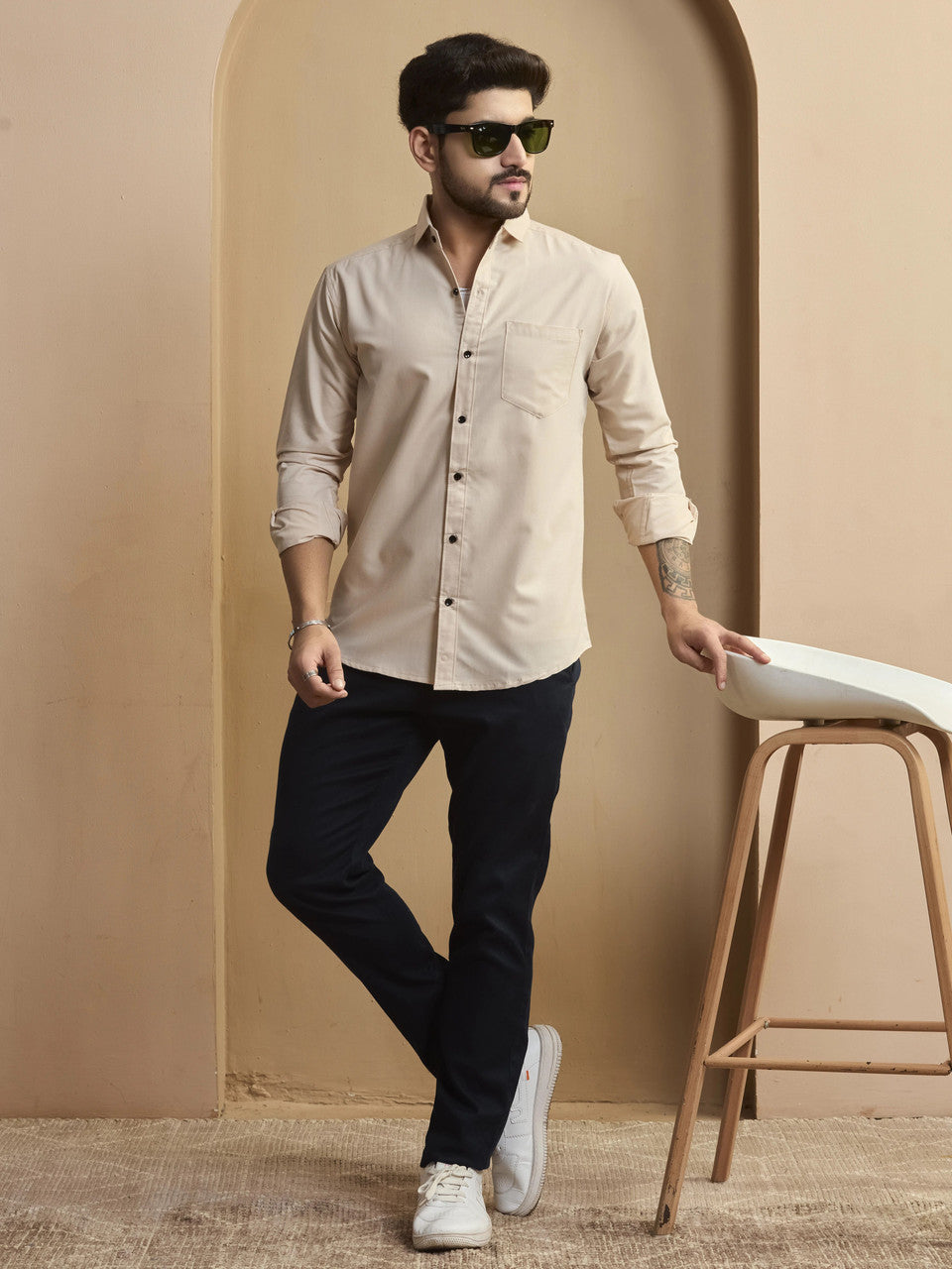 Men Slim Fit Solid Spread Collar Formal Shirt